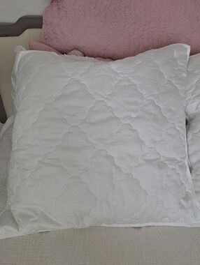 NWT Martha Stewart White XL Pillow Quilted Shams Luxury Egyptian Cotton